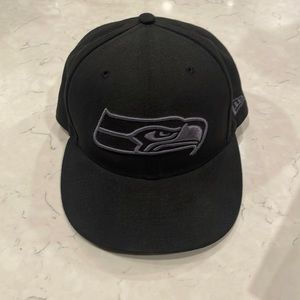 Seattle SEAHAWKS 59fifty fitted blackout cap